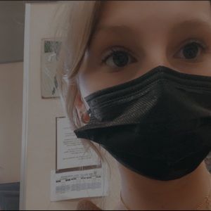 Meet your Posher, Anya